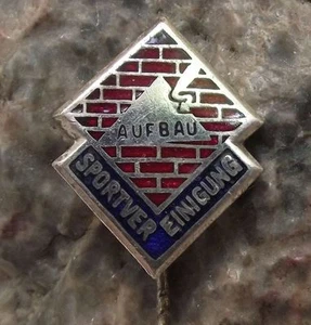 Vintage Aufbau Sportvereinigung East Germany DDR Football Soccer Team Pin Badge - Picture 1 of 2