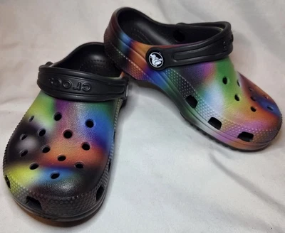 Сабо для мальчиков Crocs классические соляризованные галстук краситель черные без шнуровки размер 11 - Изображение 1 из 4