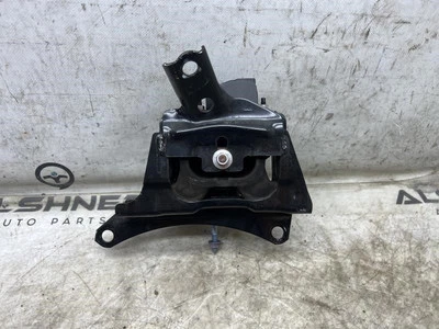 2016-2022 Toyota Prius Left Side Engine Insulator Mount 12372-37313 OEM - Image 1 of 4