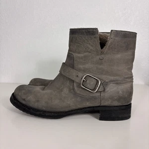 Frye Grey Leather Pull On Buckle Side Fur Lined Moto Boots Women's Size 10 - Picture 1 of 12