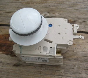 Maytag Washer Timer with Knob 21001522 35-5786 - Picture 1 of 4