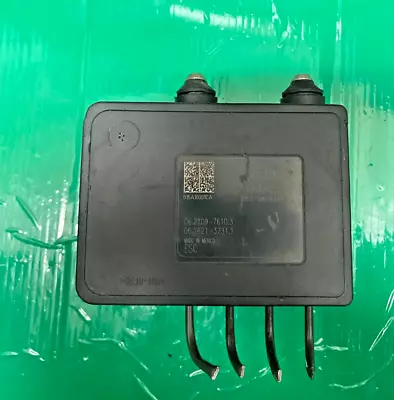 Subaru Legacy 2017 bomba y módulo ABS 06210976103 Foto 1 de 3