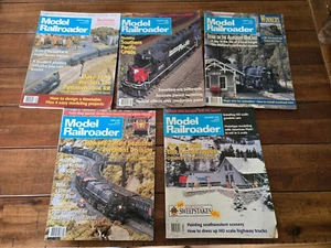 Lot Of 5 Model Railroader Magazines - 1993 -- Set 7 - Picture 1 of 10