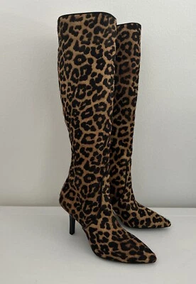 BOTAS HASTA LA RODILLA MICHAEL KORS KATERINA PELO DE BECERRO LEOPARDO TALLA 5,5M Foto 1 de 4