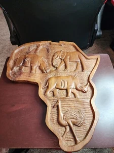 AFRICA CONTINENT OUTLINE 4 BIG ANIMALS CARVED HARD WOOD WALL ART SCULPTURE - Picture 1 of 11