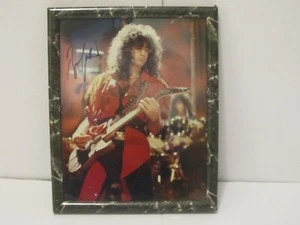 Kiss Bruce Kulick Signed Autographed 8 x 10 Photo Framed Under Glass - Picture 1 of 5