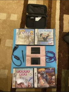 Nintendo DS lite w/stylist pen, charger, case 5 games - Picture 1 of 10