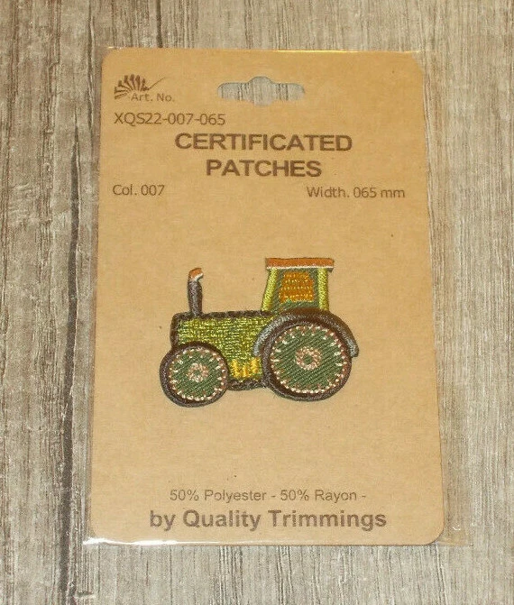 Aufnäher Traktor Applikation Aufbügler Aufnäher Bügelbild Patch Tiere - Bild 1 von 1