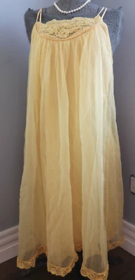 Lencería Negligee Francesa Sedosa Amarilla De Colección Nighty Peignoir Pin Up Gasa M Foto 1 de 4