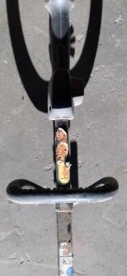 Струнный триммер Poulan Pro Link Weed Eater PP335 для восстановления или запчастей - - Изображение 1 из 4