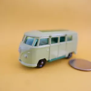 MATCHBOX LESNEY NO. 34 ‘60 VOLKSWAGEN CARAVETTE CAMPER BUS VAN MADE IN ENGLAND - Picture 1 of 4