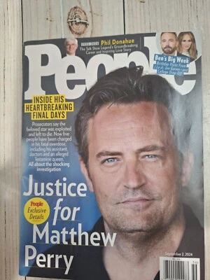 People, Weekly Magazine September 2, 2024 Matthew Perry J.Lo and Jen Garner - Image 1 of 2