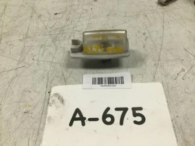 Nissan Altima 2012 luz matrícula trasera derecha OEM+ Foto 1 de 4