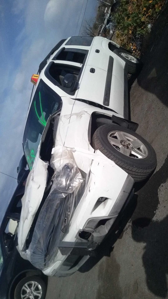 Used Differential Carrier Assembly fits: 2003 Chevrolet Trailblazer ext Front Ax - Image 1 of 4