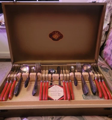 CUCHILLOS RAROS 1921 MANGO NARANJA/ROJO Grosvenor Oneida 50 piezas cubiertos plateados Foto 1 de 4