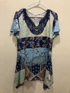 One World Size Large Multicolored Long Shirt Handkerchief Hem Crochet Top - Picture 1 of 7