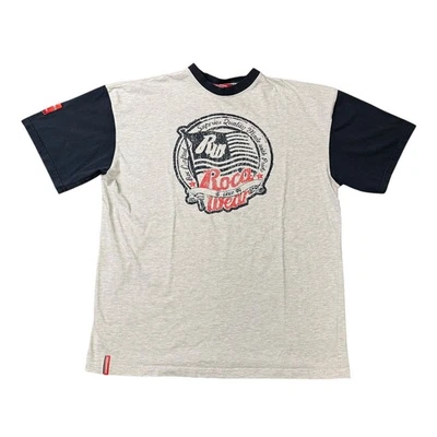 Camiseta gráfica Y2K Rocawear para hombre 2XL gris azul marino manga hip hop ropa de calle Foto 1 de 4