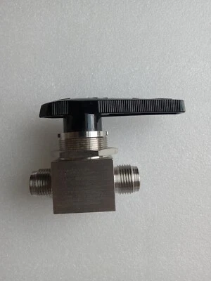 Ball Valve Swagelok.  VCR  STAINLESS STEEL 1-PIECE BALL VALVE  used - Image 1 of 4