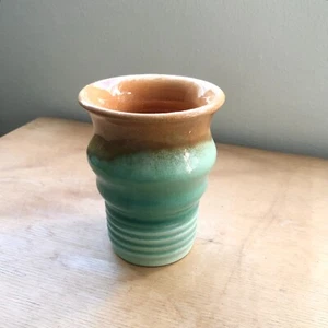 Vintage 1930s ‘Newtone Bakewells’ drip glaze ceramic vase. Australian Pottery. - Picture 1 of 21