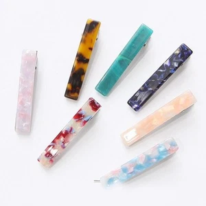 Elegant Floral Print Hair Clip for Women - Resin Barrettes Hairpin - 1Pc - Picture 1 of 17