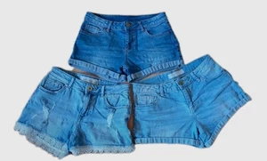 Jeans Shorts Gr. 36 / S / kurze Hosen / AMISU / FB SISTER / Bekleidungspaket - Bild 1 von 5