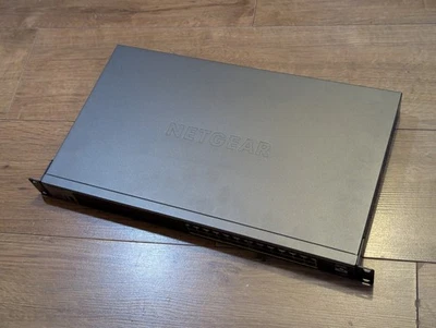 NETGEAR GS724TP-300EUS 24-port gigabit ethernet smart managed PoE network switch - Image 1 of 4