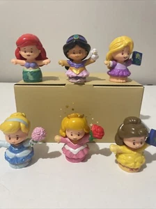 X6 Fisher Price Little People Disney Princess Belle, Jasmine, Cinderella, Arial - Picture 1 of 15