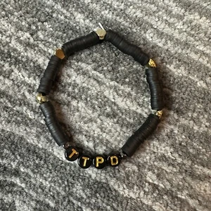 Taylor Swift TTPD Tortured Poets Department Black Gold Friendship Bracelet New - Picture 1 of 8