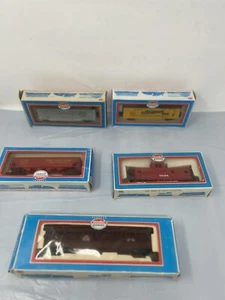 Model Power Train Box Carts Lot Vintage - Picture 1 of 12