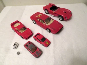 Lotto 5 modellini auto scala Ferrari Burago Hot Wheels - Foto 1 di 9