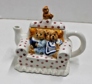 Tea Nee Sitting Pretty Teddy Bear Collection Vintage Teapot Nice Home Décor - Picture 1 of 3