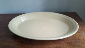 VTG  YELLOW FIESTA 13-1/2 X9 1/2" OVAL SERVING PLATTER FIESTAWARE HOMER LAUGHLIN - Picture 1 of 3