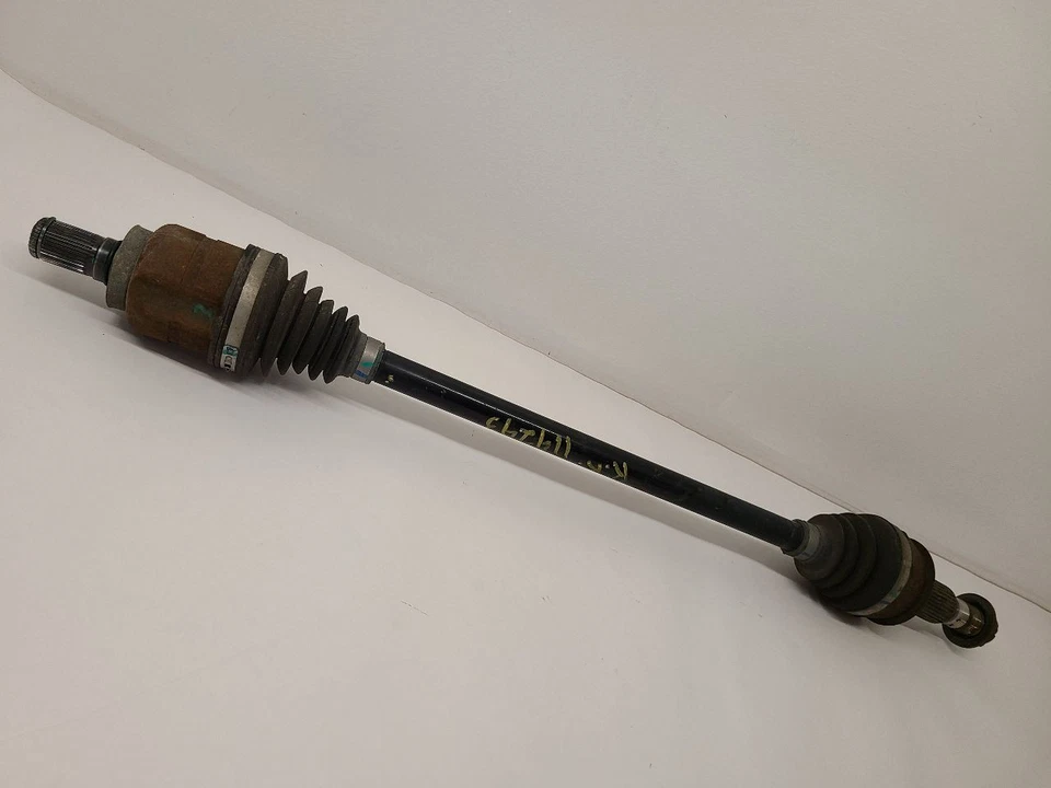 2017 - 2023 CADILLAC XT5 Passenger Right Axle Shaft Rear Axle  - Image 1 of 4