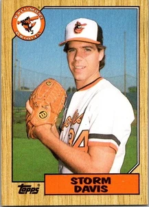 1987 Topps #349 Storm Davis - Imagen 1 de 2