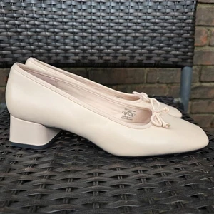Zara Cream Pink Leather Ballet Flats Shoes Size 38 I US 7.5-8 Romantic Feminine  - Picture 1 of 12