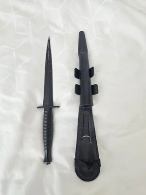 Fairbairn-Sykes Fighting Knife - Image 1 of 4
