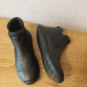 soft leather ankle boots by ecco worn once size 5/5.5 pullons - Picture 1 of 7