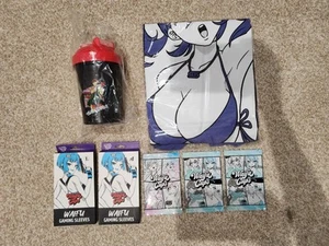 Gamersupps Waifu Cups Gaming Sleeves Shark Girl, Aufkleber, Sakura, Waifu Shirt - Bild 1 von 12