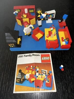 LEGO 268 Family Room - Vintage 70s 1979 - 244pc Homemaker Complete With manual) - Image 1 of 4