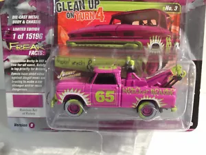 JOHNNY LIGHTNING - STREET FREAKS PURPLE DEMOLITION DERBY - 1965 CHEVY TOW TRUCK - Picture 1 of 3