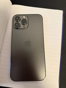iPhone 13 Pro Max, 128 GB, Graphite, 85 % Batterie, kein Simlock - Zdjęcie 1 z 10