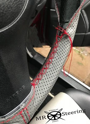 CUBIERTA VOLANTE CUERO PERFORADO GRIS PARA RANGE ROVER 86-96 ROJO DOBLE ST Foto 1 de 4