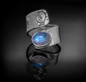 Natural Moonstone 925 Sterling Silver Gemstone Adjustable Ring Gift Boxed - Picture 1 of 4