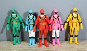 Mahou Sentai Magiranger Squadron hero Mini Softvi Figures 3.5 Inch Bandai 2004 - Picture 1 of 11