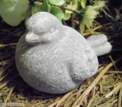 Latex bird mold plaster cement casting garden mould 3.5" x 2.25" - Image 1 of 3