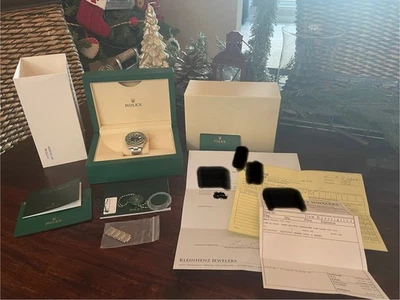 Reloj Rolex Submariner Date 116610LV-0002 Hulk esfera verde bisel acero para hombre Foto 1 de 4