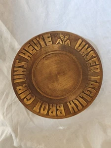 Brotteller handgeschnitzt Holzteller ' UNSER TÄGLICH BROT GIB UNS HEUTE' 1920 J. - Bild 1 von 6