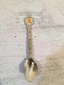 Trinidad & Tabago Souvenir Spoons Islands Image Weave Pattern Neck 5in 235 - Picture 1 of 12