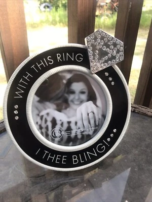 Engagement Ring Shaped Photo Frame “With This Ring I Thee Bling!”-New-Rhinestone Foto 1 de 4