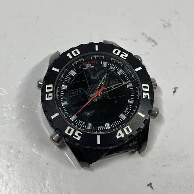 (DEFECTIVE FOR PARTS) US Polo Assn Chronograph Mens Watch US8163 Vintage - Image 1 of 4